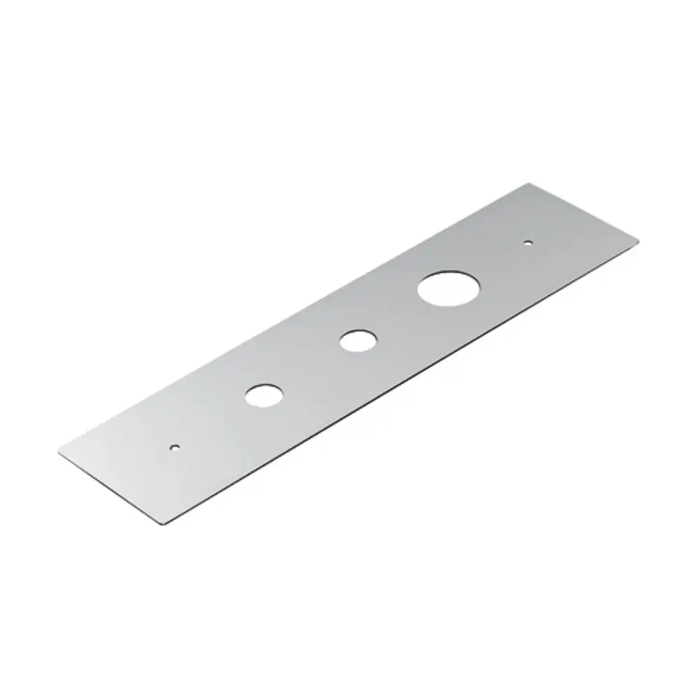 Montageplatte aus Metall von Kludi mit drei runden Öffnungen, geeignet für eine dreilochige Installation und in verchromter Oberfläche.